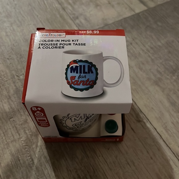 NWT Color-In Mug Kit - Milk for Santa Mug - Kids Christmas Crafts - Holiday Gift - Picture 2 of 7